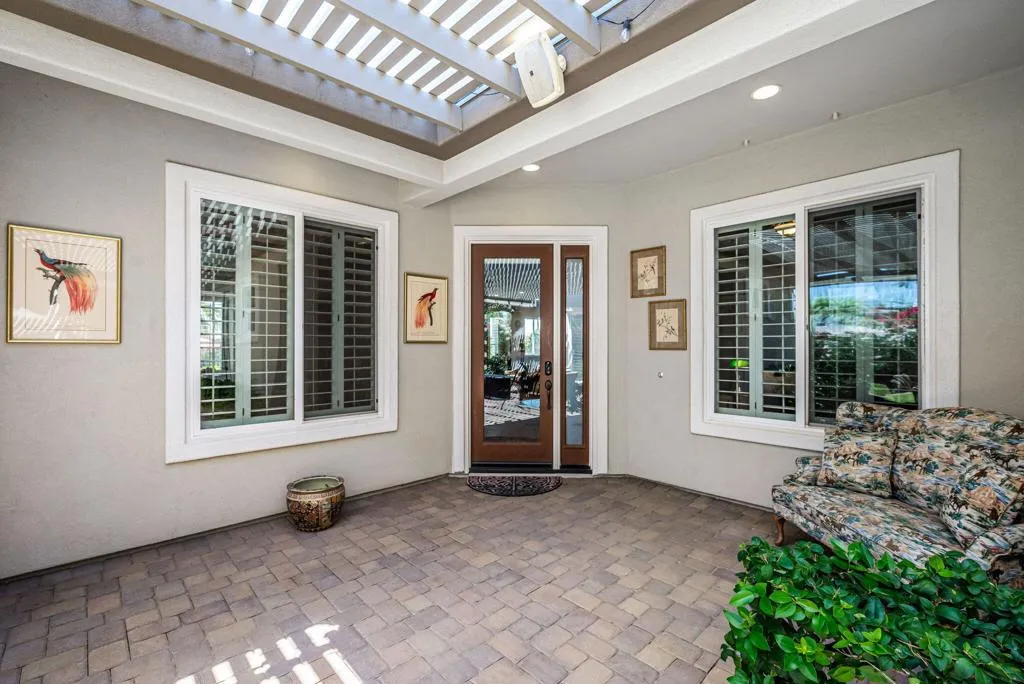 61730 Mesa Court, La Quinta, California 92253 home-pic-16